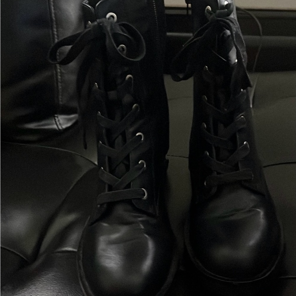 Aldo combat boots
